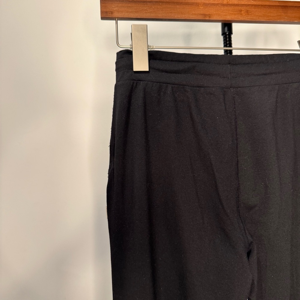 Vuori Women's Halo Wide Leg Flare Pant Front Seams Black Size XS X-Small VW425 - Picture 13 of 16